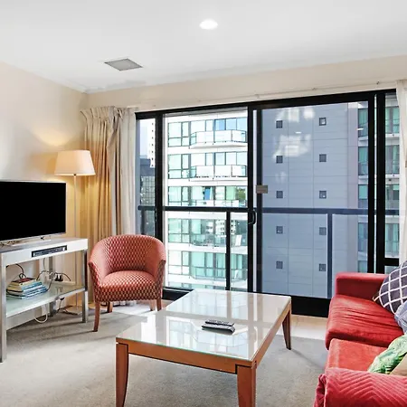 City Hideaway 1 Bedroom Apt With Pool, Gym And Parking